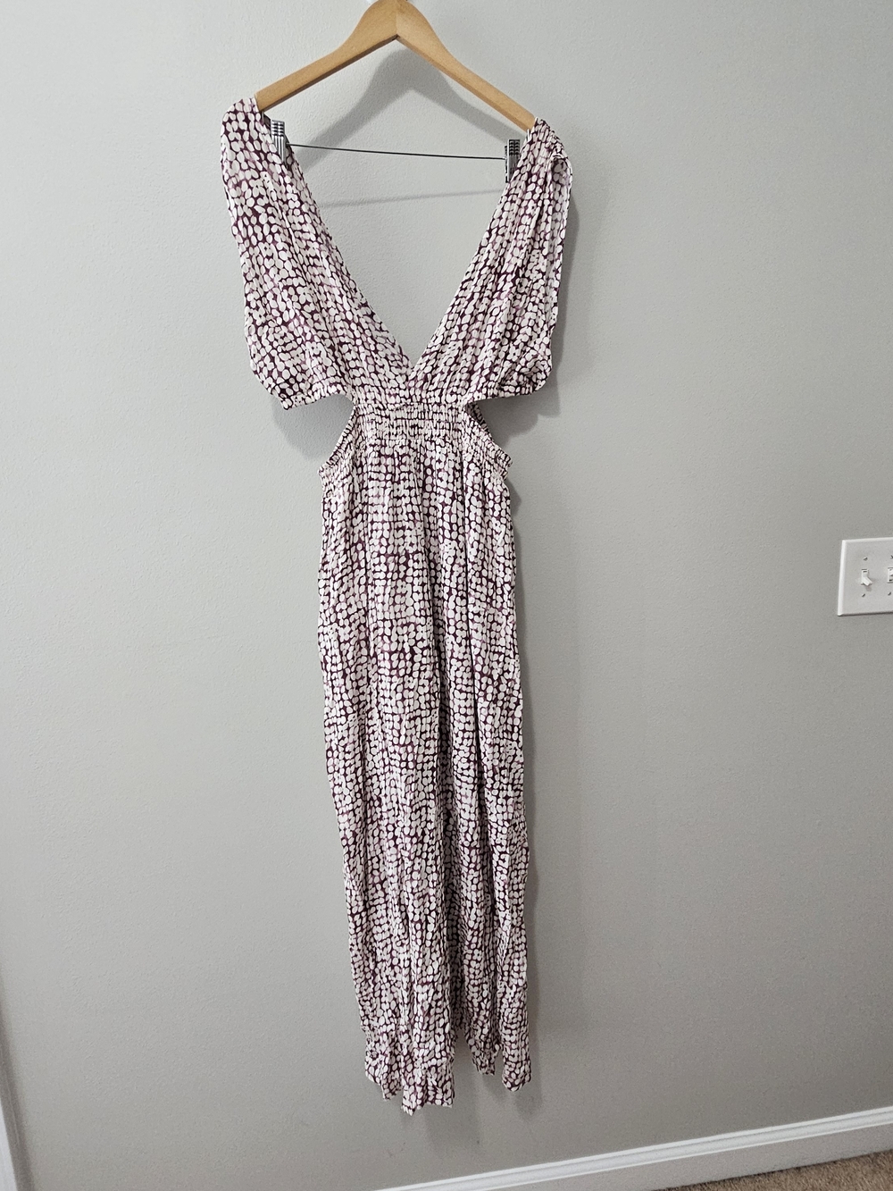 Deep V-Neck Printed Maxi Dress in Light Pink and White